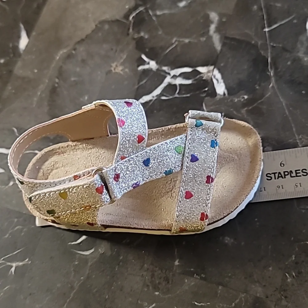 Chulis Toddler Girl Silver Shimmery Glitter Heart Detail Strap Closure Sandal, 5